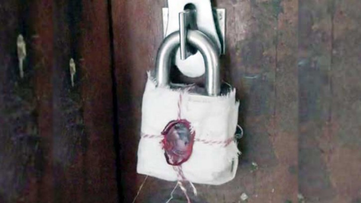 কেশবপুরে অনুমোদনবিহীন দুটি ক্লিনিক সিলগালা